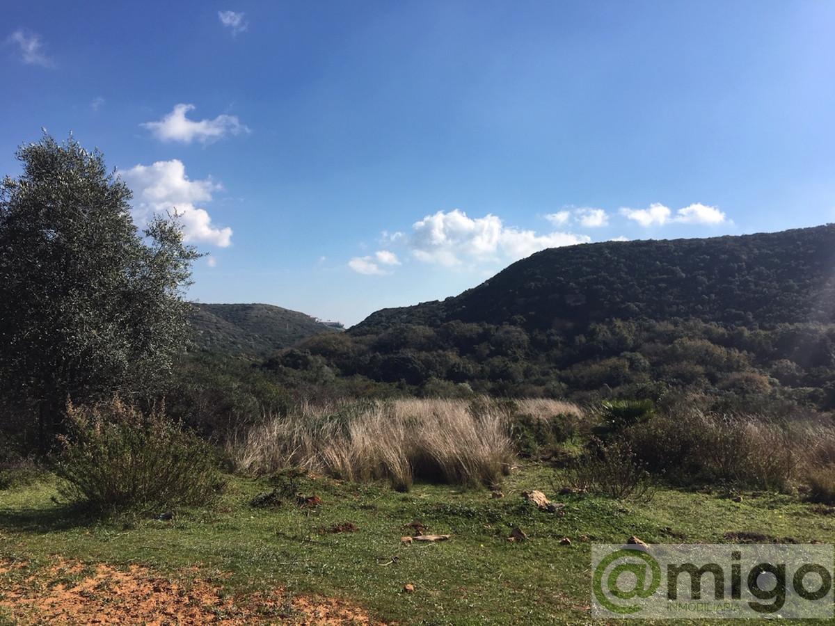 For sale of land in Manilva