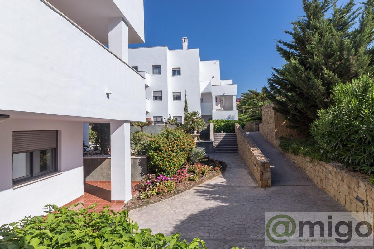 For sale of apartment in Manilva
