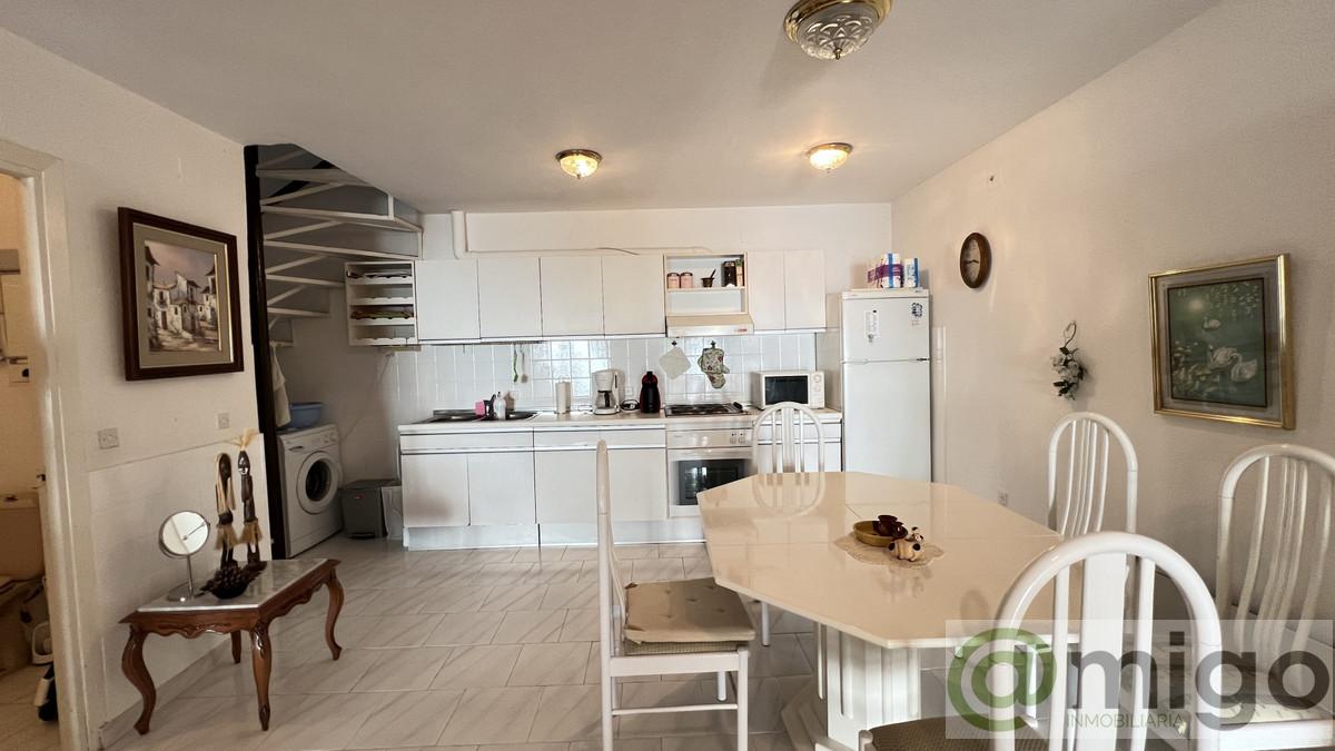 For sale of villa in Manilva