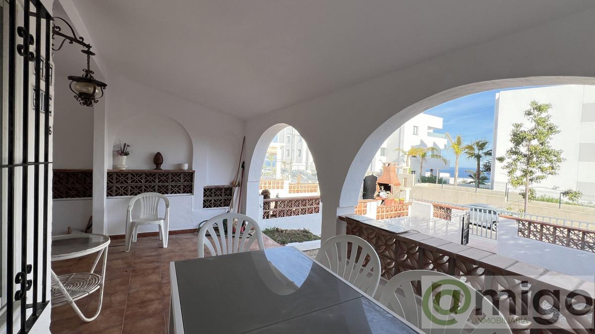 For sale of villa in Manilva