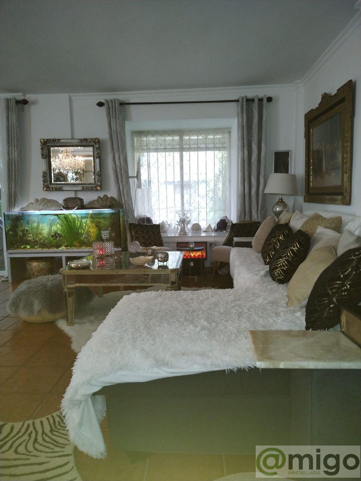 Venta de villa en Atalaya