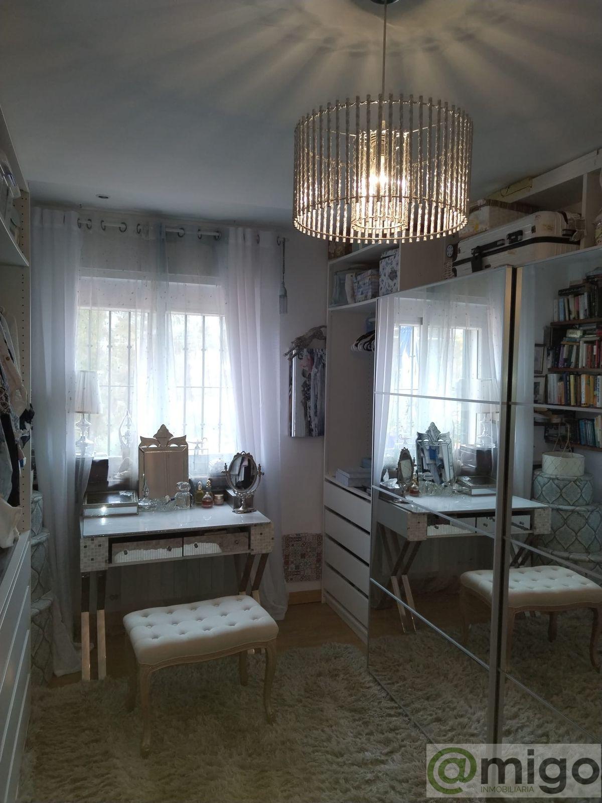 Venta de villa en Atalaya