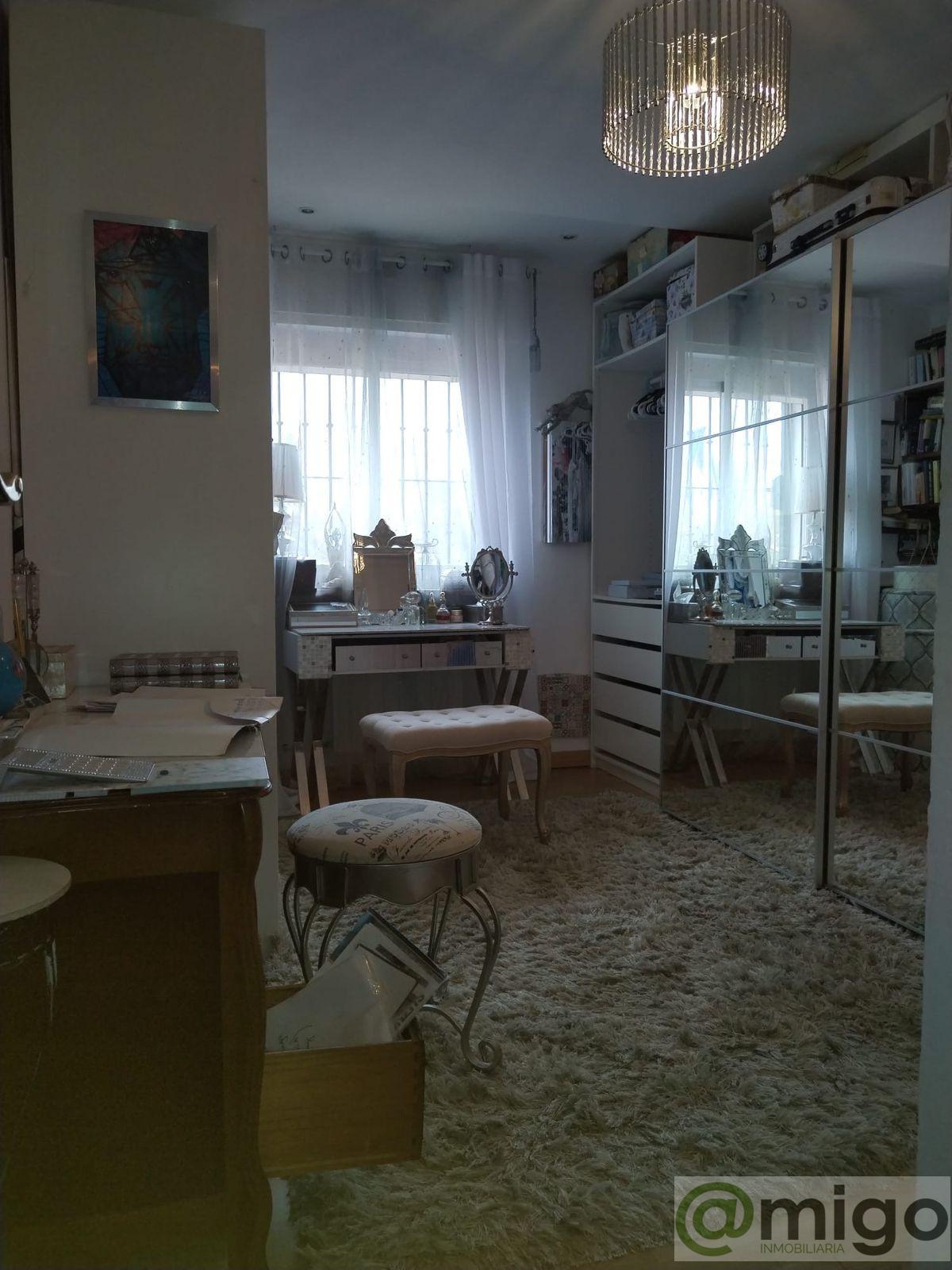 Venta de villa en Atalaya