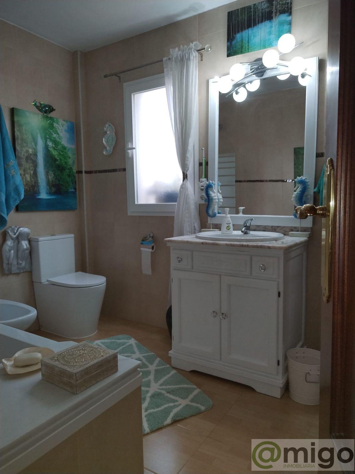 Venta de villa en Atalaya