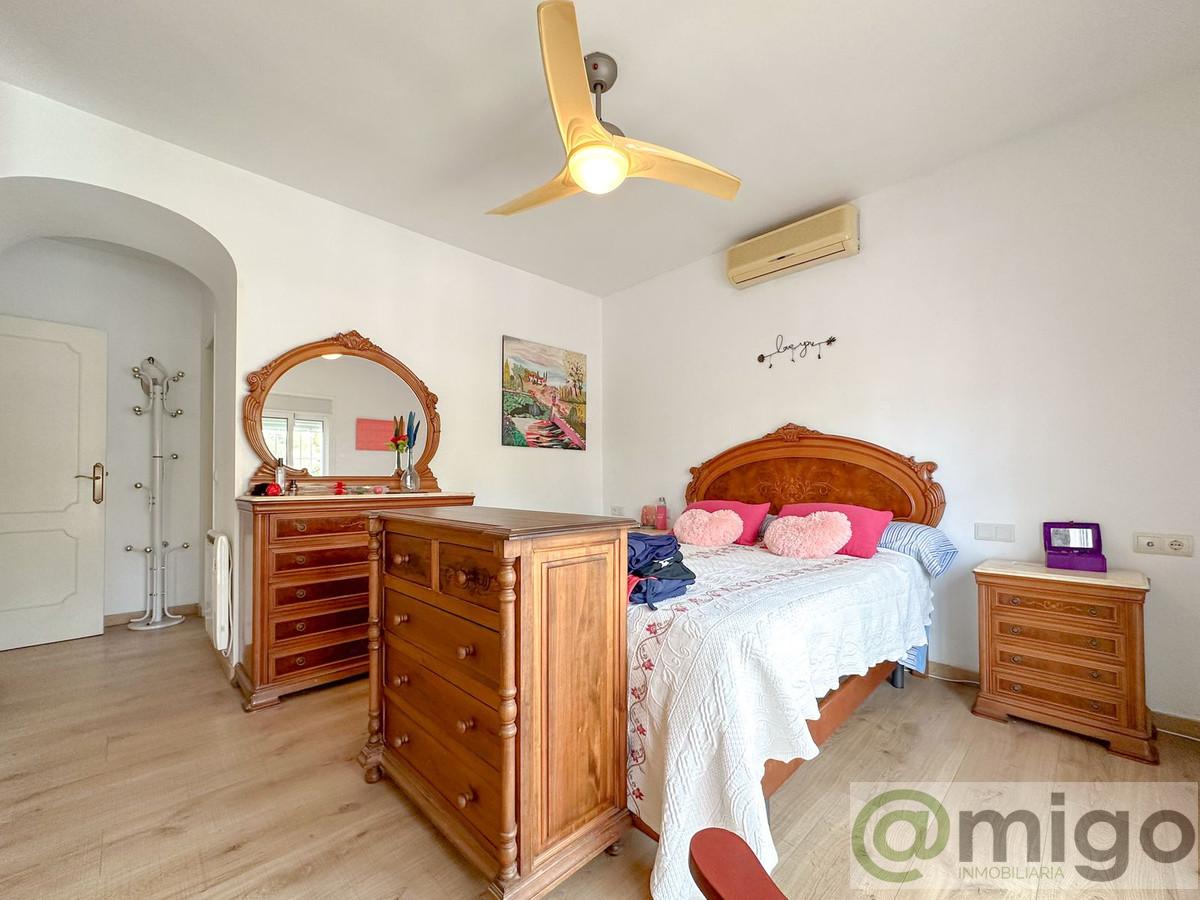 Venta de villa en Cerros del Aguila