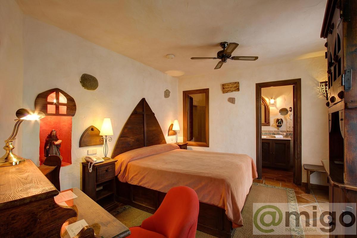 Venta de local en Marbella