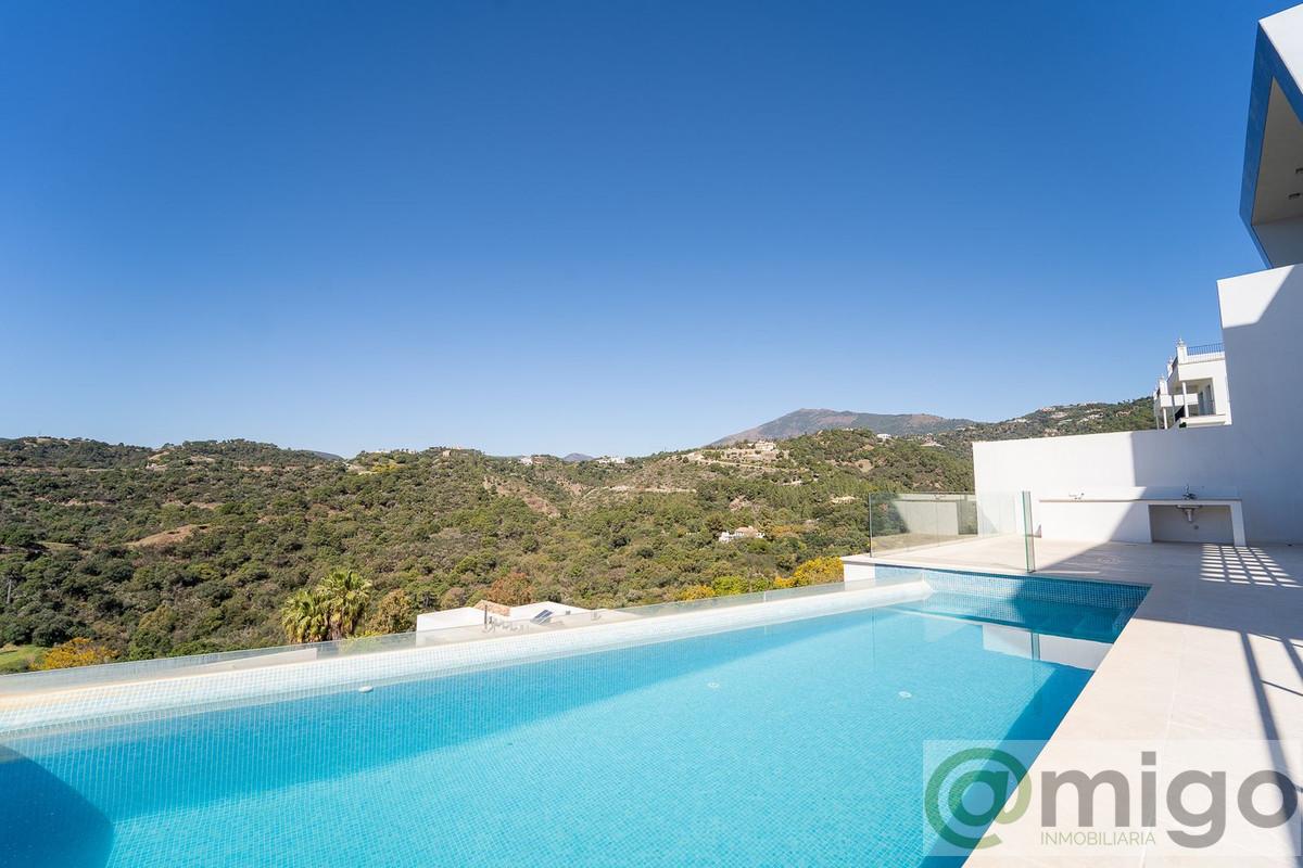 For sale of villa in Marbella