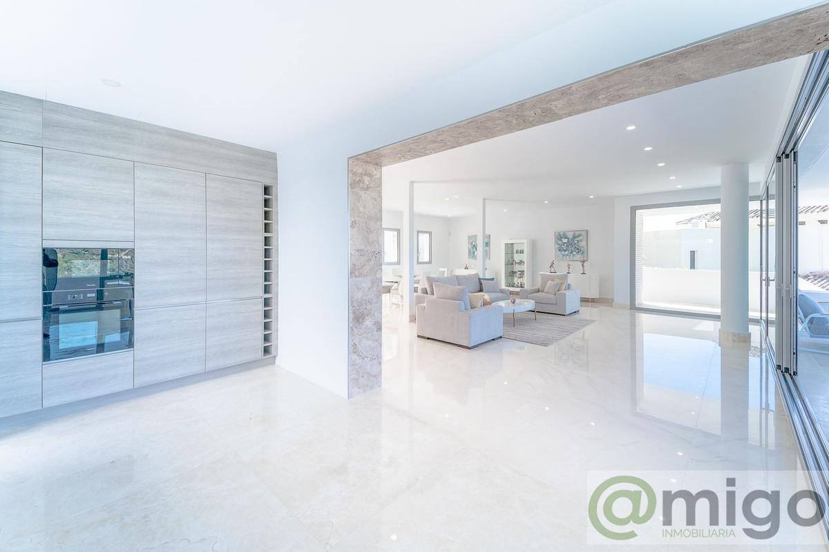 For sale of villa in Marbella