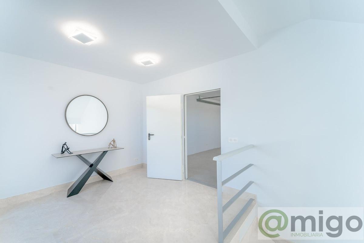 For sale of villa in Marbella