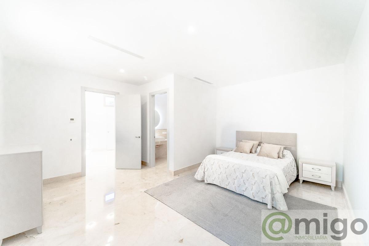 For sale of villa in Marbella