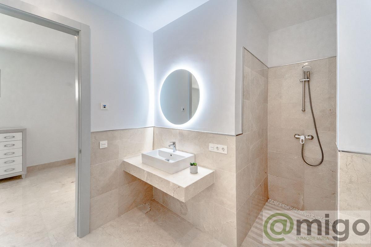 For sale of villa in Marbella