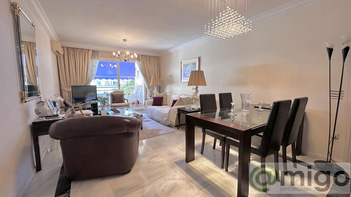 For sale of apartment in Marbella