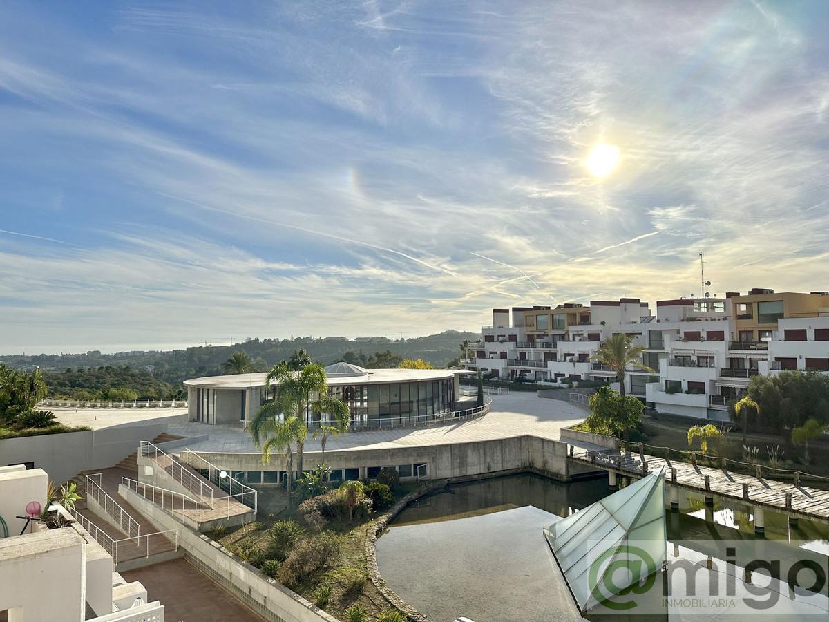 For sale of penthouse in Marbella
