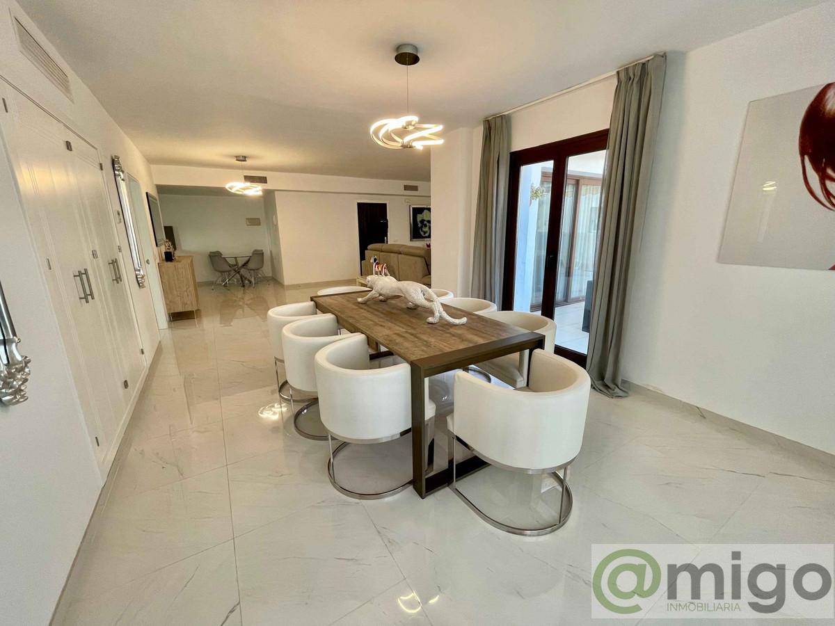 For sale of apartment in Marbella