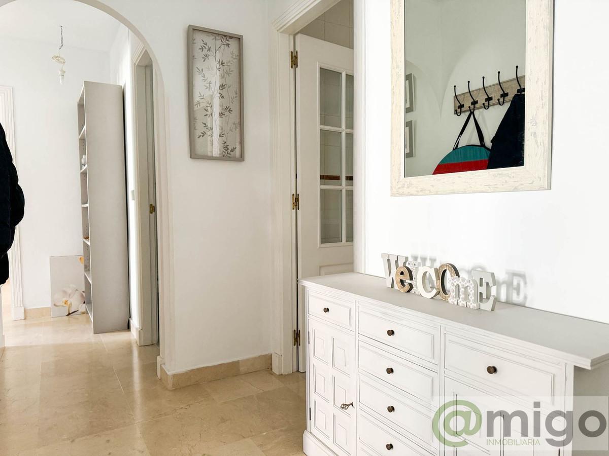 Venta de apartamento en San Luis de Sabinillas