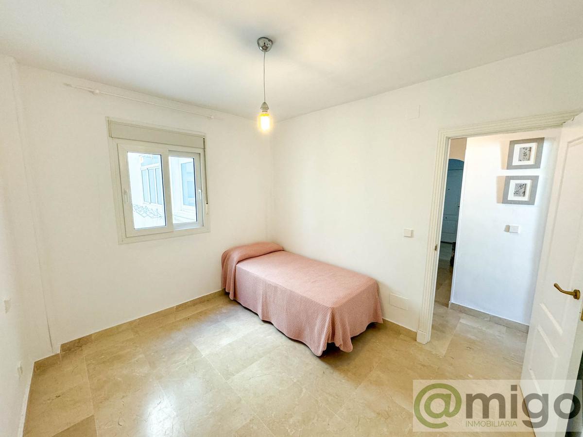 Venta de apartamento en San Luis de Sabinillas