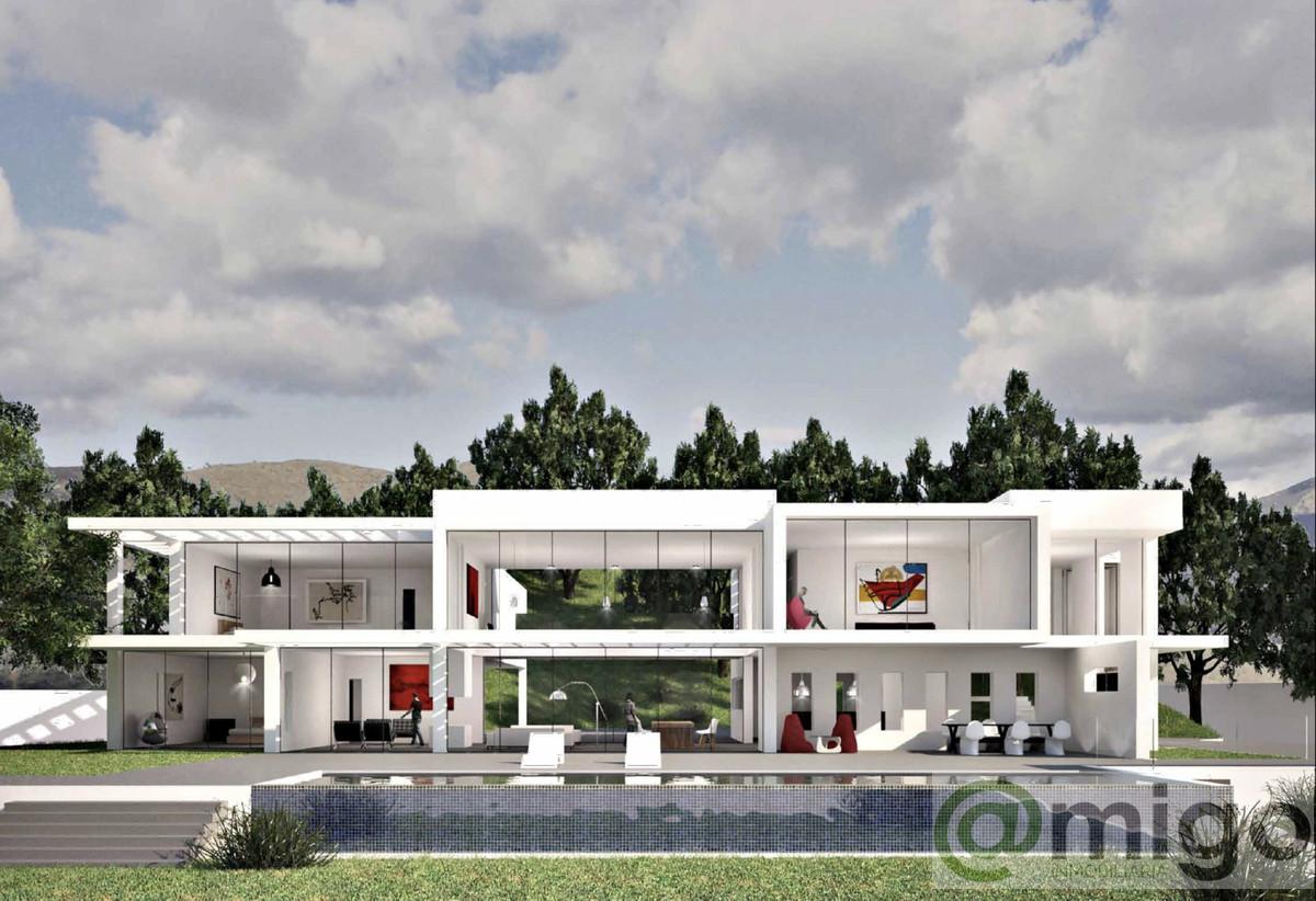 For sale of land in Marbella