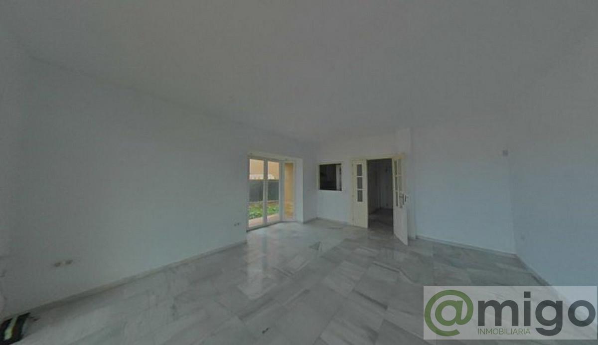 Venta de villa en Riviera del Sol