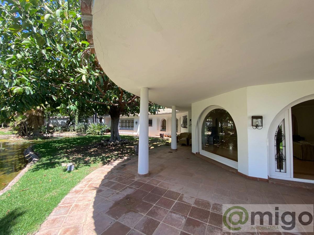 For sale of villa in Marbella