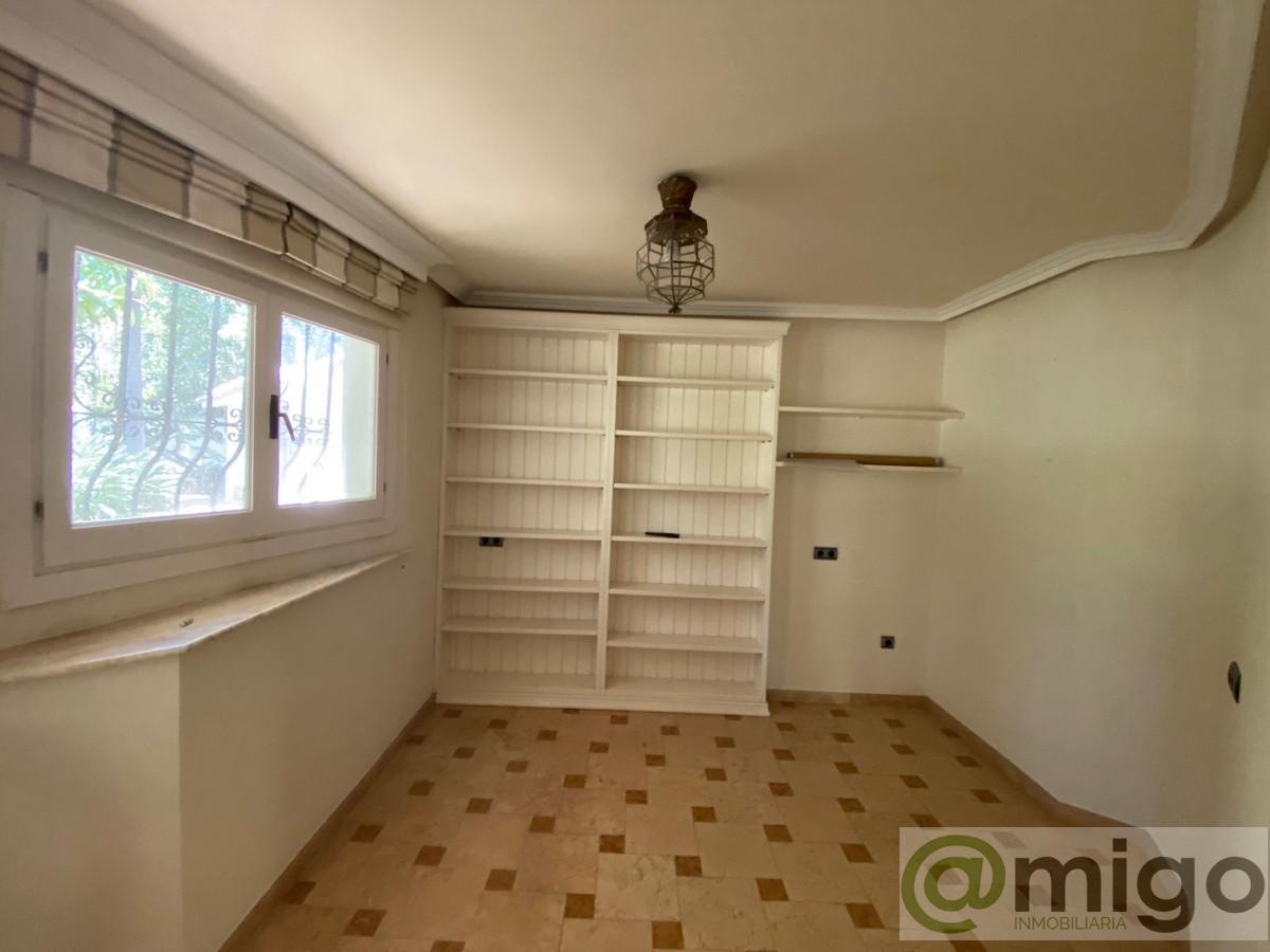 For sale of villa in Marbella