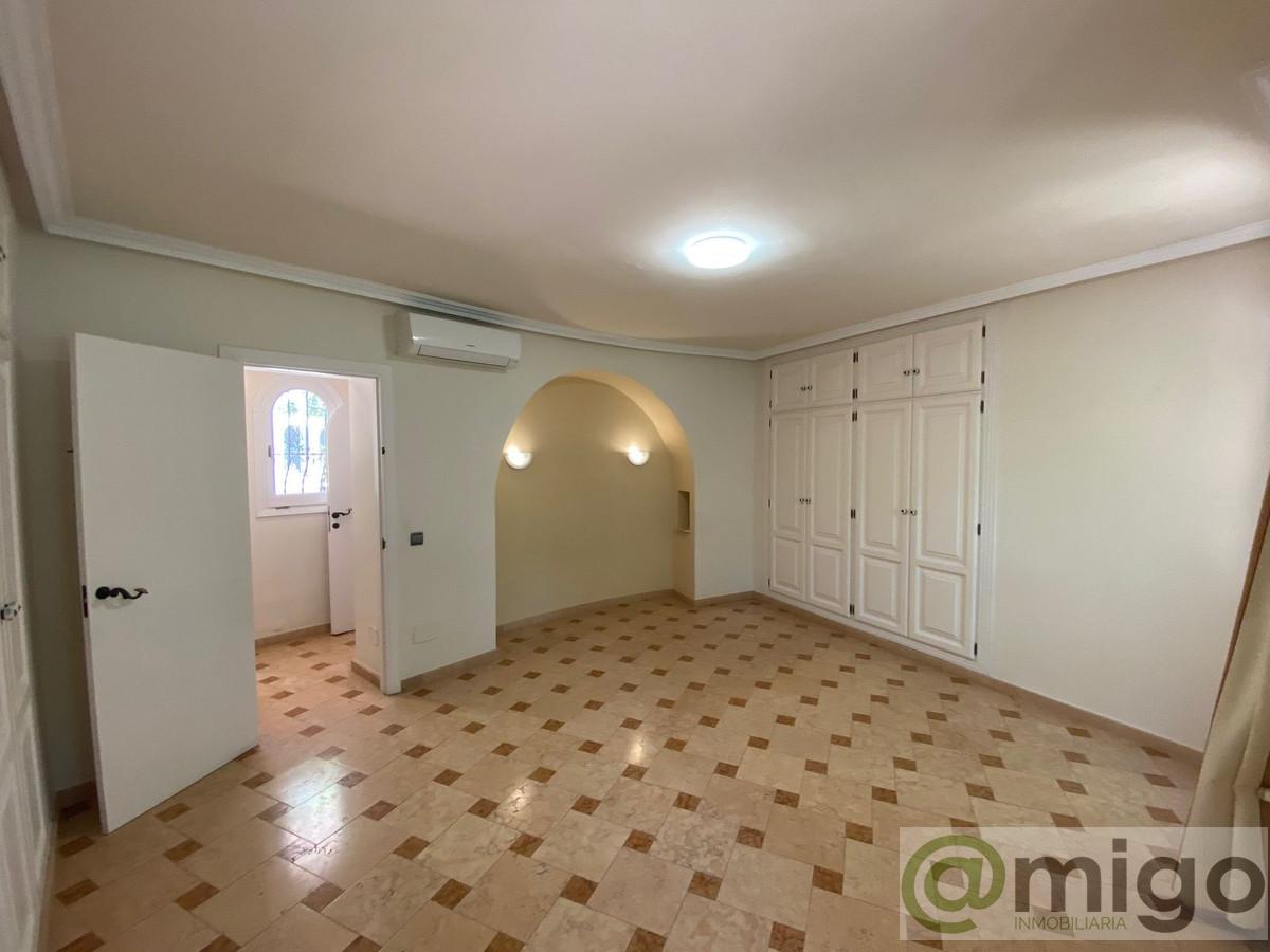 For sale of villa in Marbella