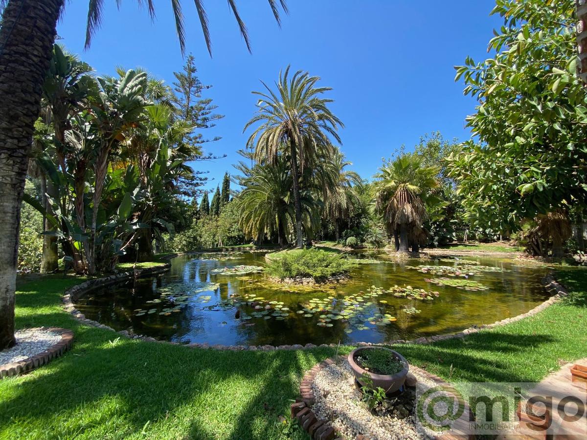 For sale of villa in Marbella