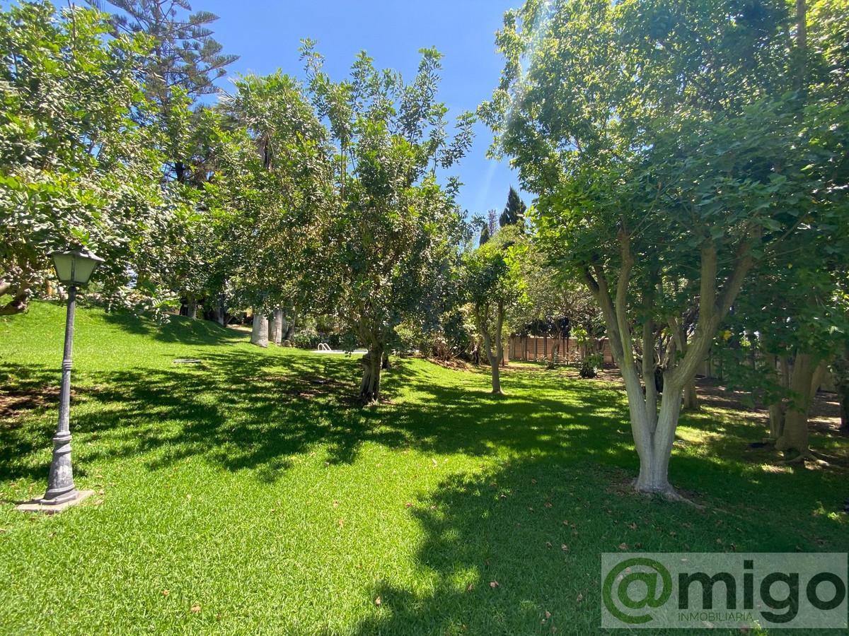 For sale of villa in Marbella