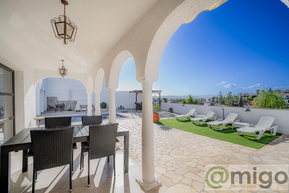 Venta de villa en Fuengirola