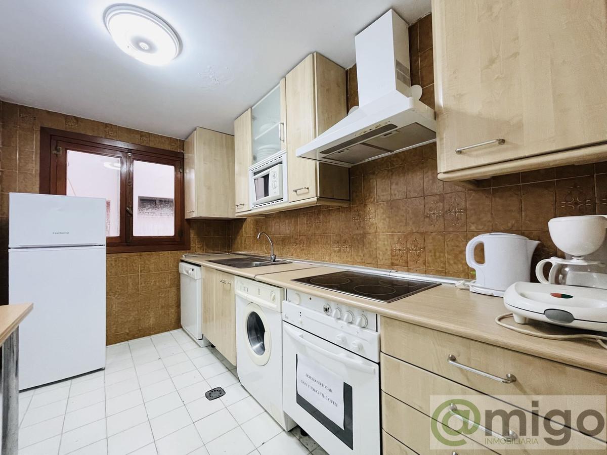 For sale of apartment in La Duquesa