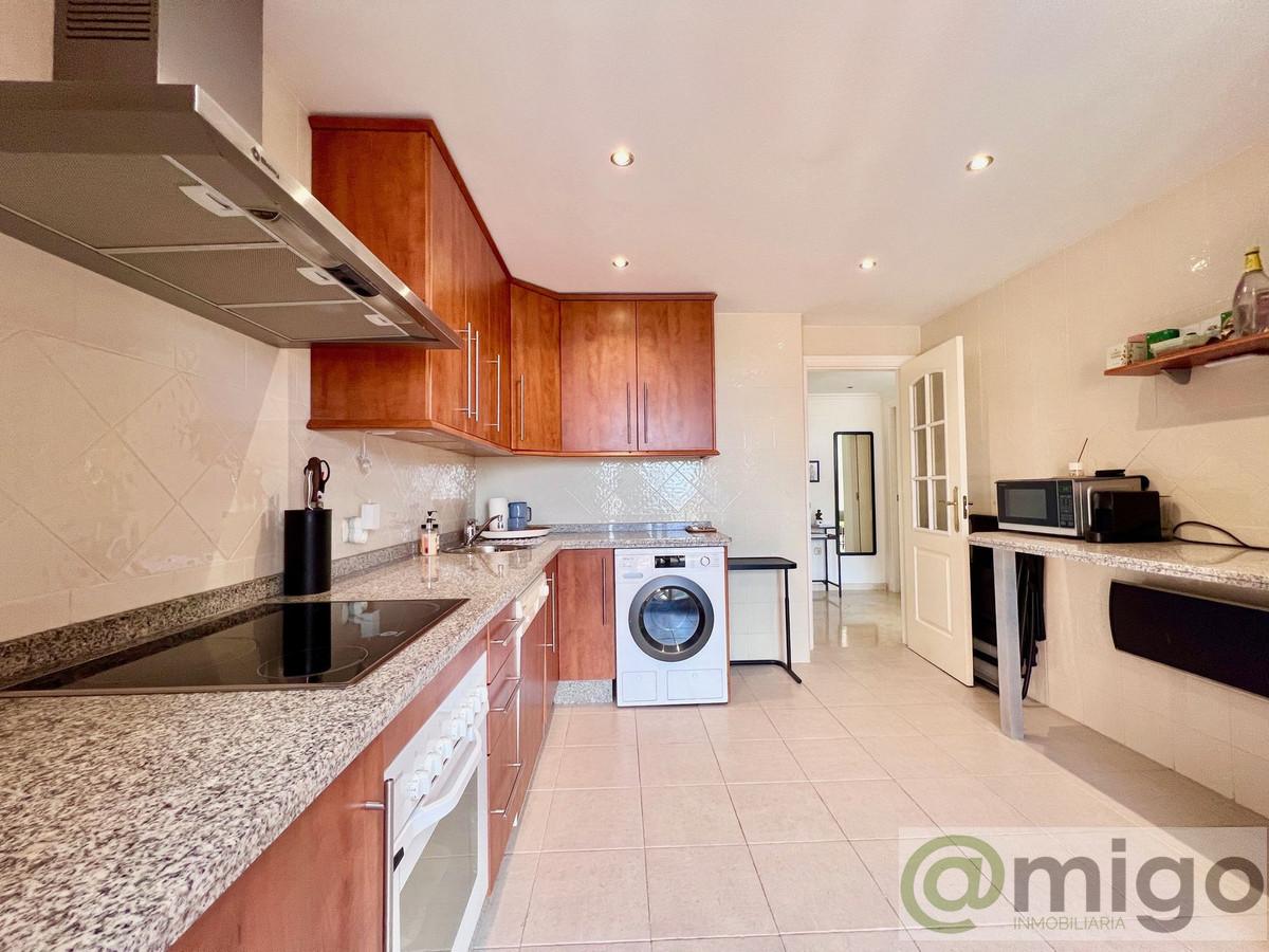 For sale of apartment in Marbella