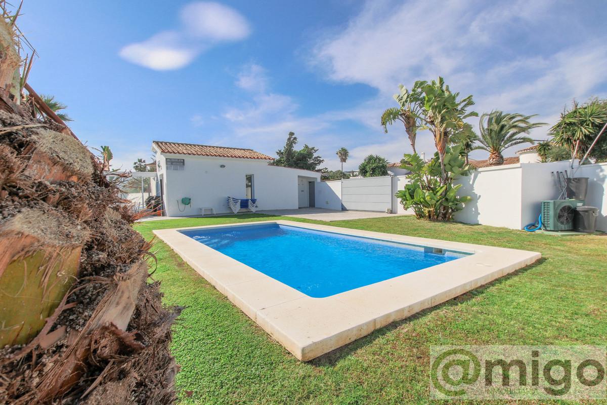 For sale of villa in Marbella