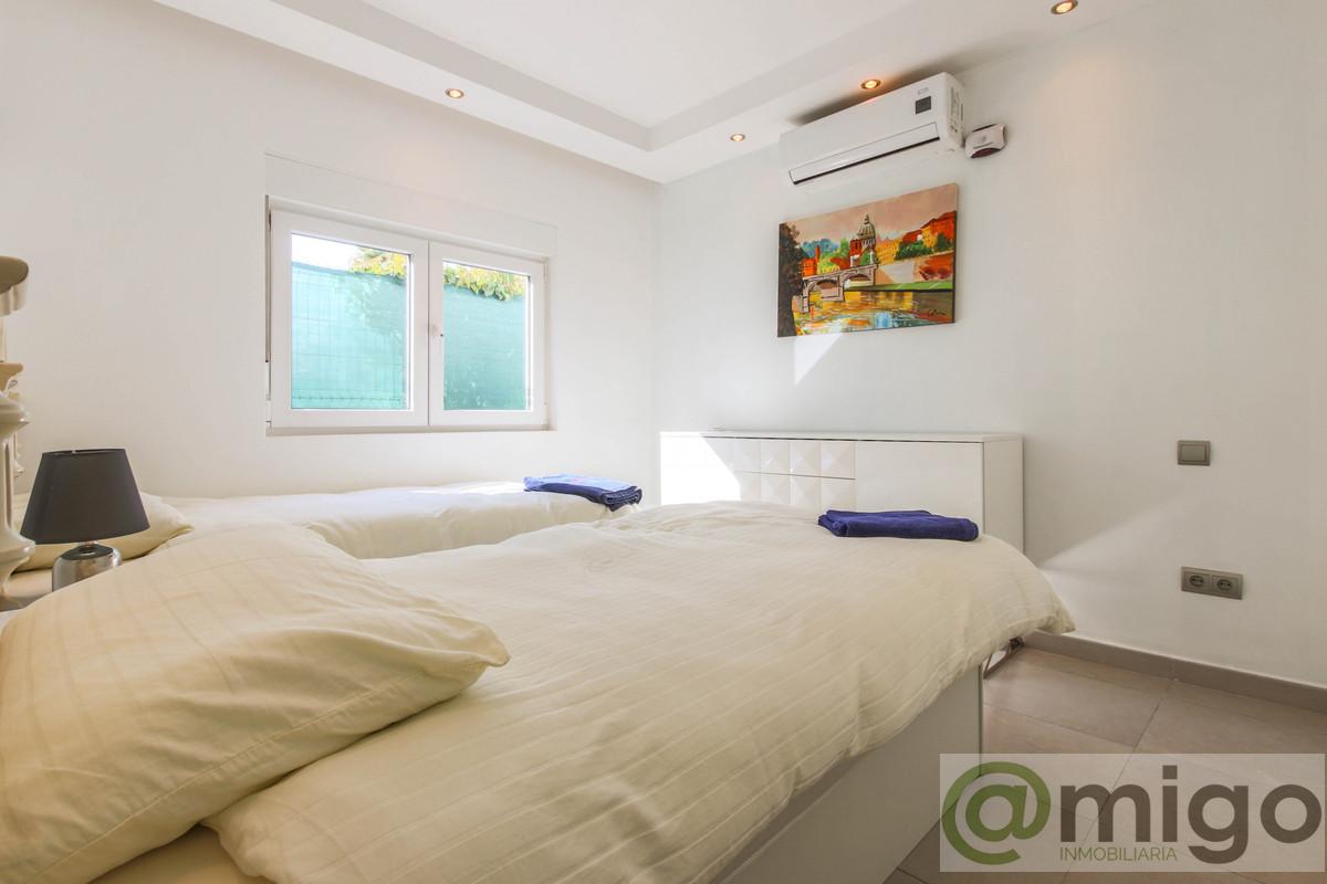 For sale of villa in Marbella