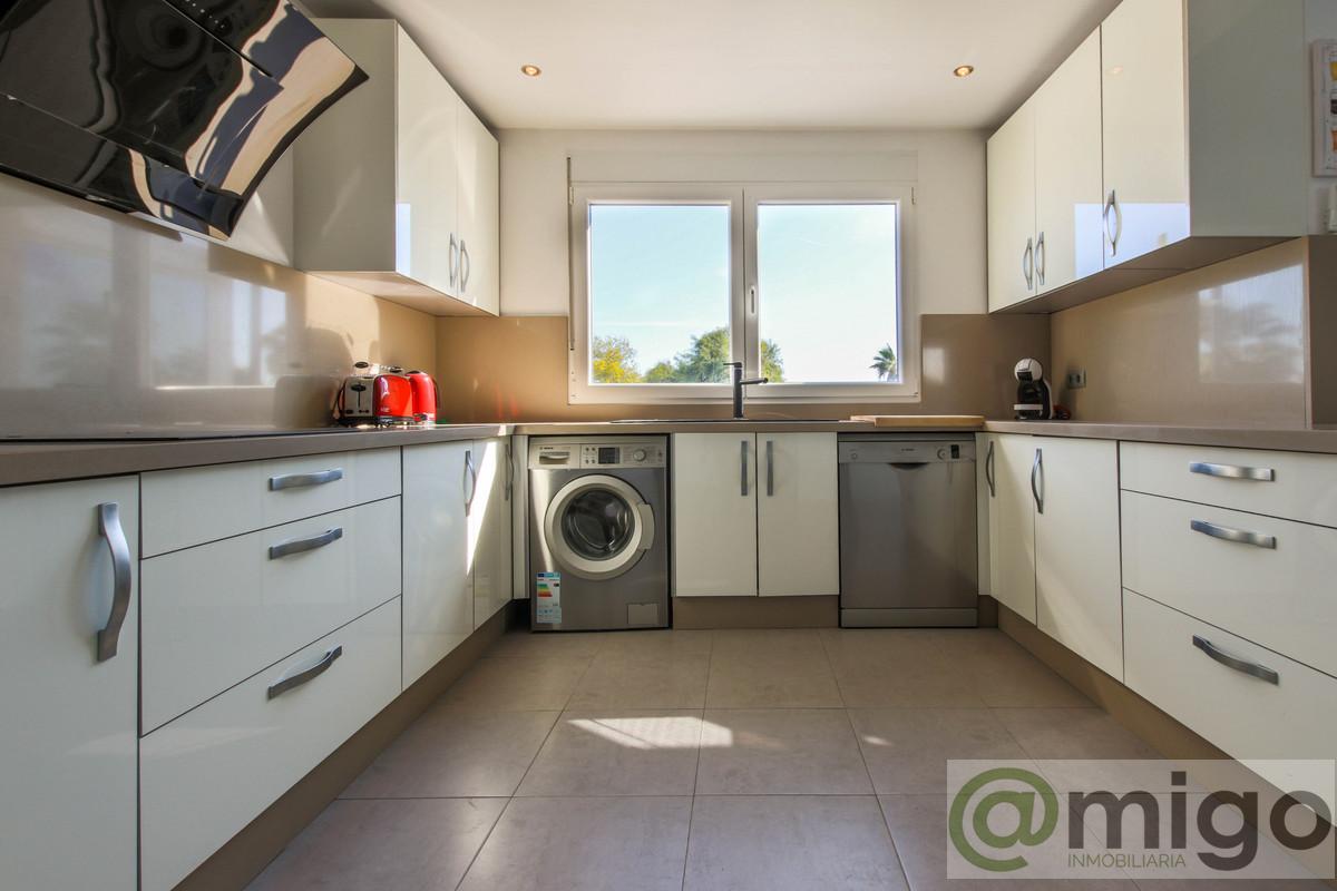 For sale of villa in Marbella