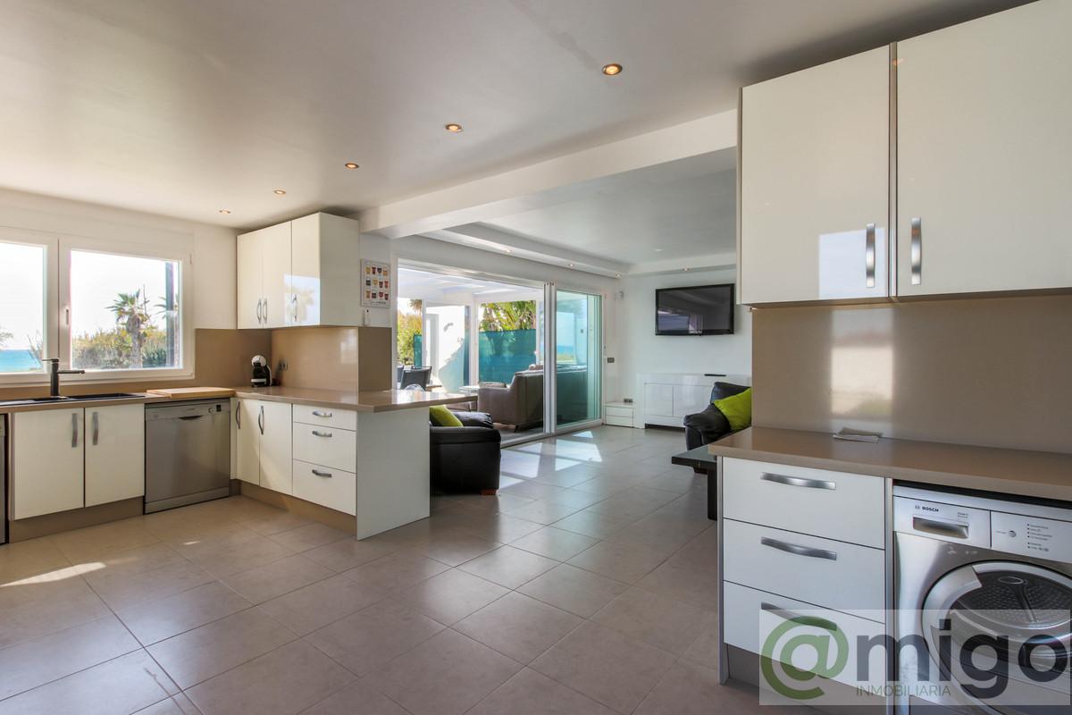 For sale of villa in Marbella