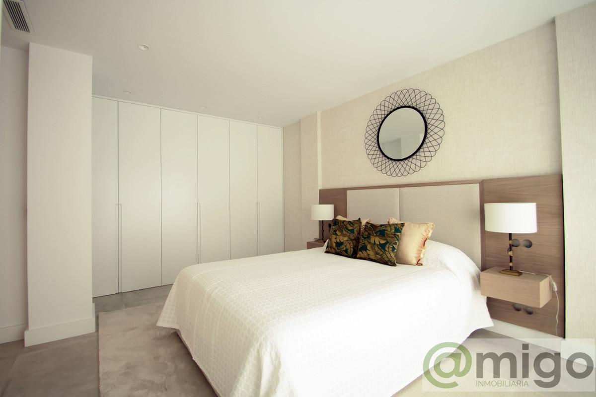 Venta de villa en Aloha