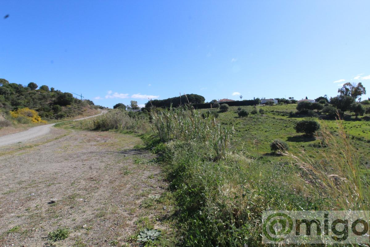 For sale of land in Marbella