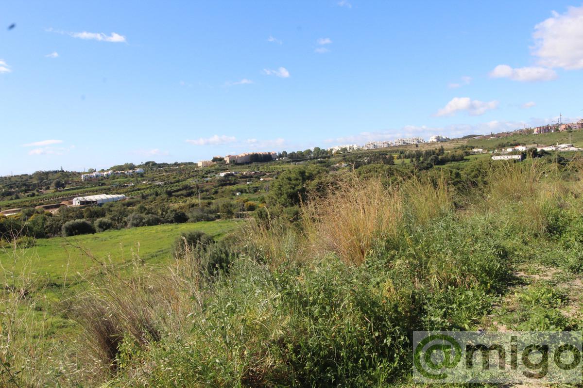For sale of land in Marbella