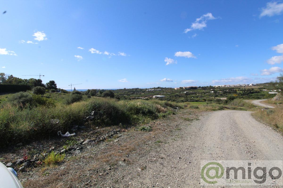 For sale of land in Marbella