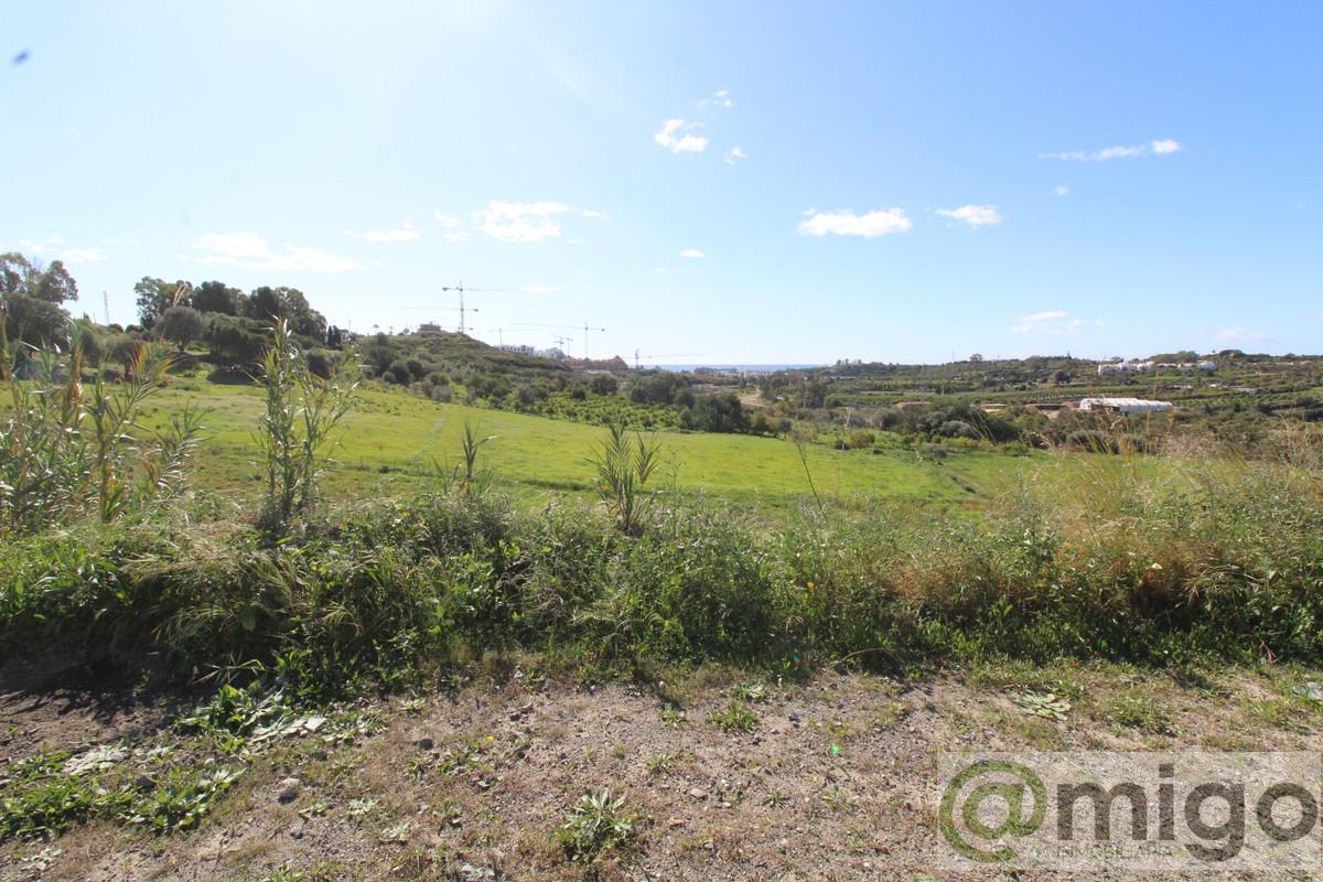 For sale of land in Marbella
