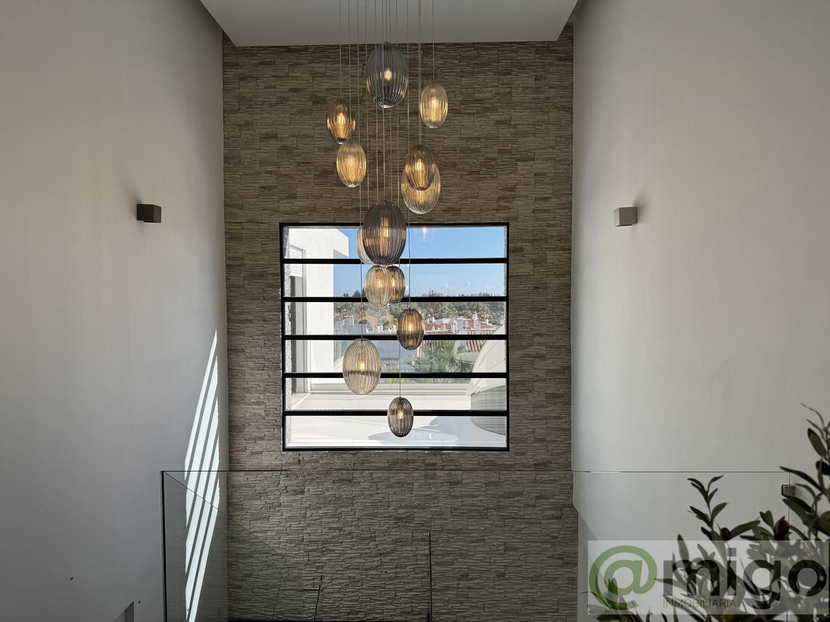 Venta de villa en Atalaya