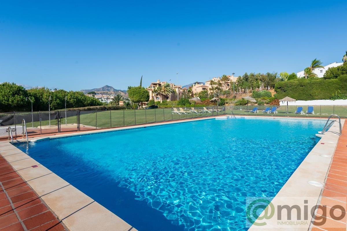 For sale of villa in Atalaya