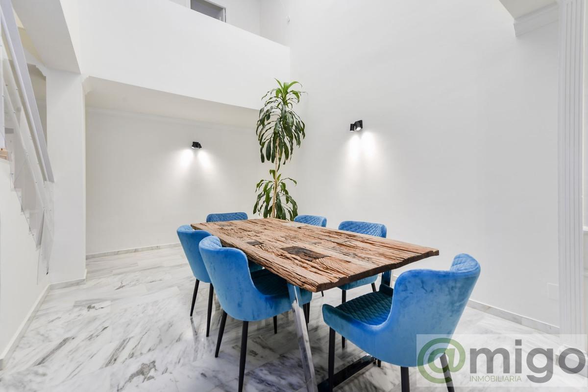 Venta de villa en Atalaya