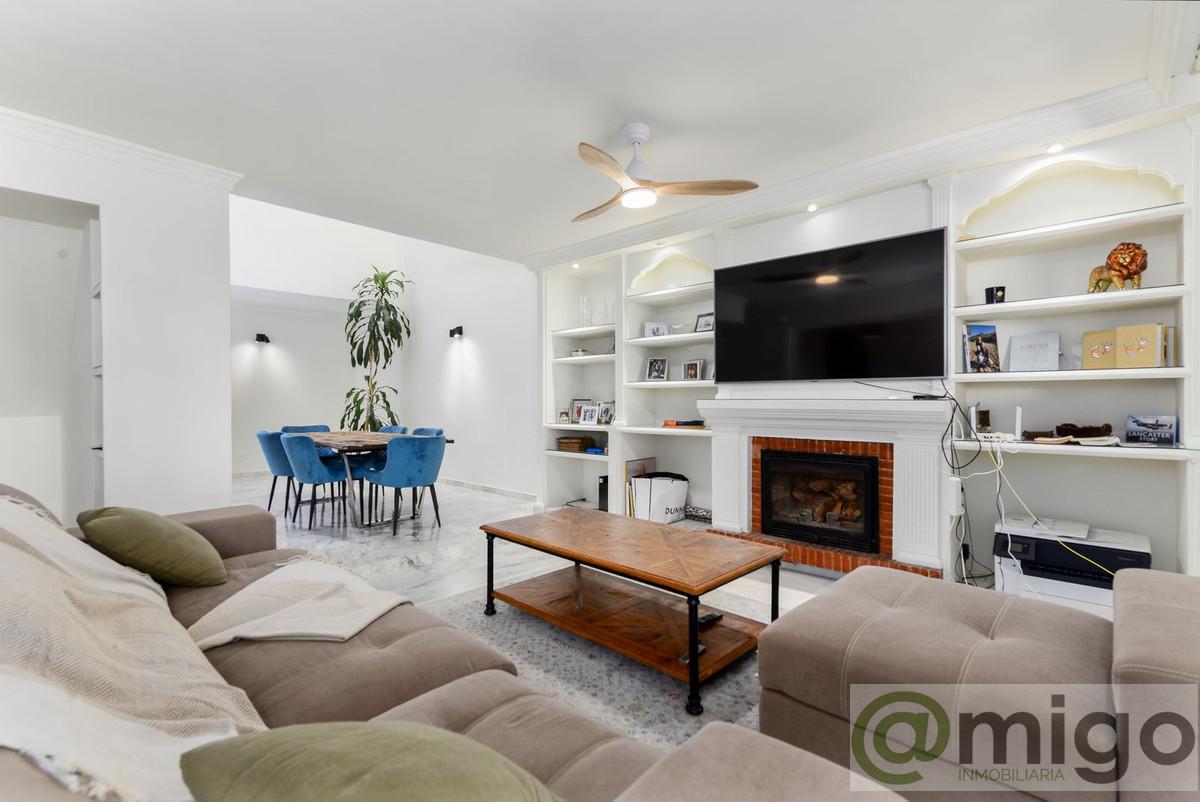 Venta de villa en Atalaya