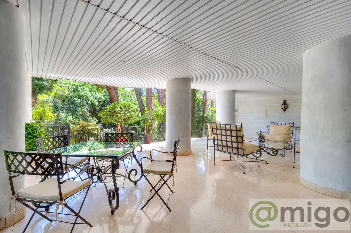 For sale of apartment in Marbella