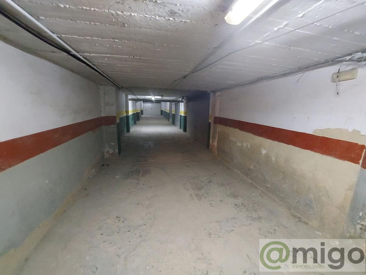 Venta de local en La Duquesa