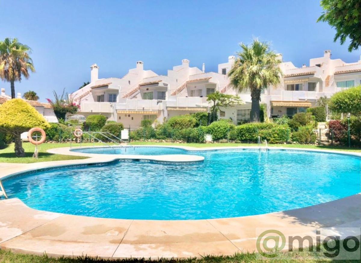 Venta de villa en Calahonda