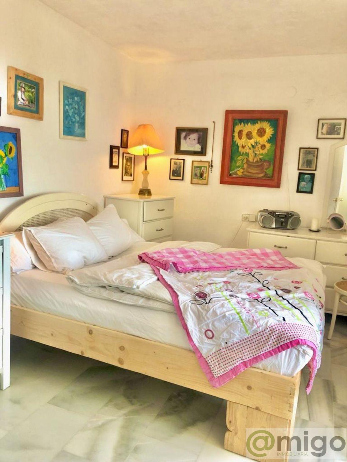 Venta de villa en Calahonda