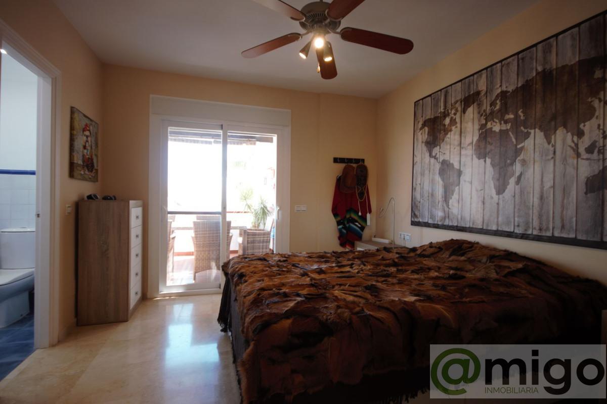 Venta de Ático en Estepona