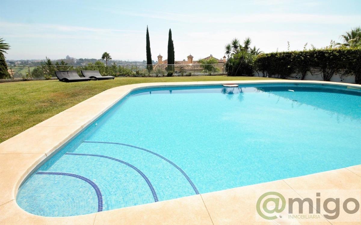 Venta de villa en El Paraiso
