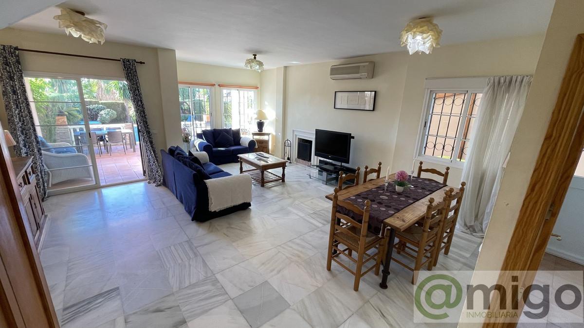 Venta de villa en Bel Air